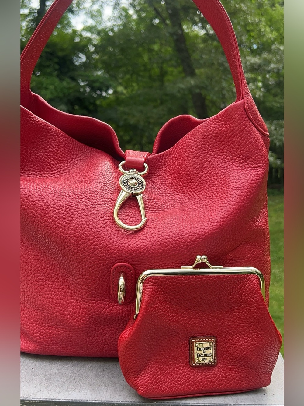 DOONEY & BOURKE BELVEDERE LOGO LOCK LARGE SHOULDER BAG